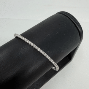 π Flexible Diamond Bracelet